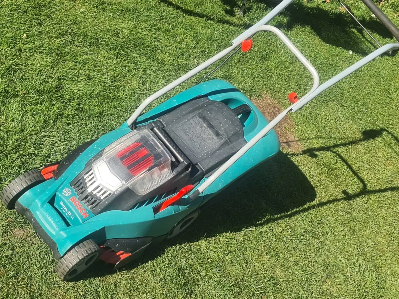 Billede 1 - Bosch Rotak Akku  plæneklipper 