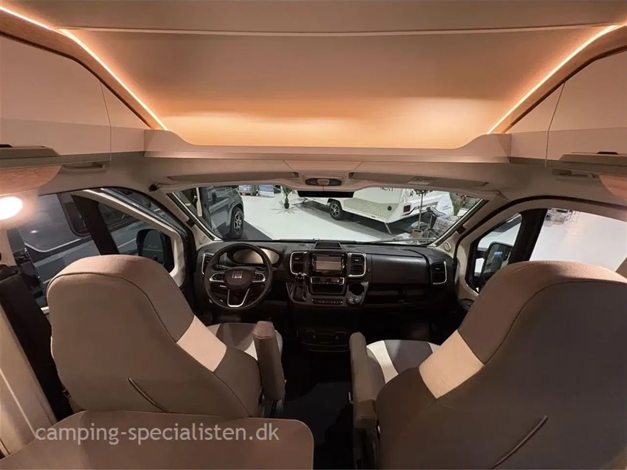 Billede 5 - 2026 - Knaus Boxlife 600 ME Platinum Selection   Ny Knaus Boxlife 600 ME Platinum Selection 2026 - kan ses nu hos Camping-Specialisten i Silkeborg