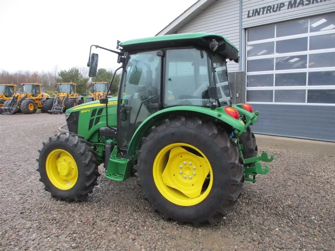 Billede 9 - John Deere 5067E  med koblings frit vendergear ved rattet og 40kmt gearkasse