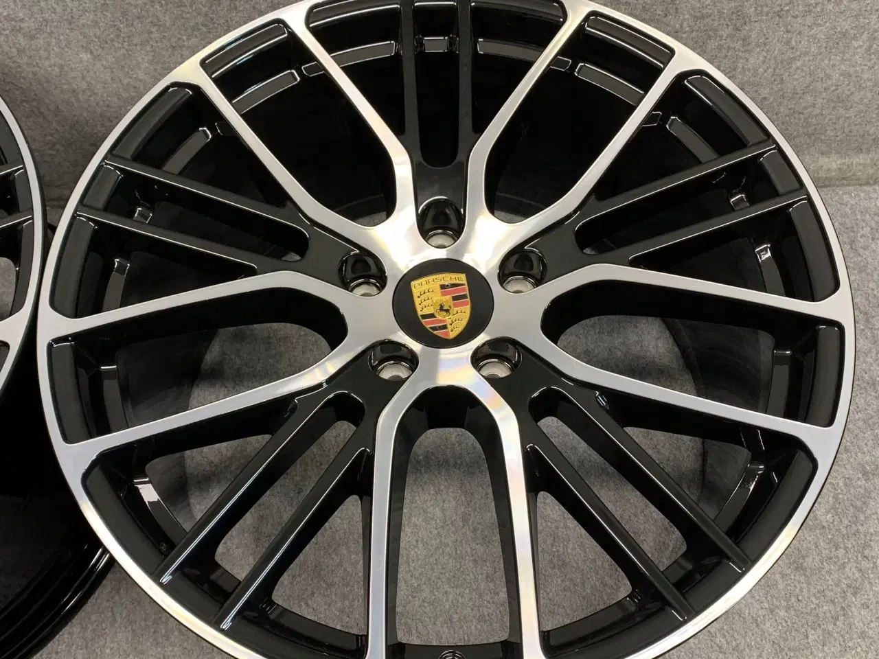 Billede 7 - PORSCHE PANAMERA 971 G2 SPORT 9,5J og 11J x 21"