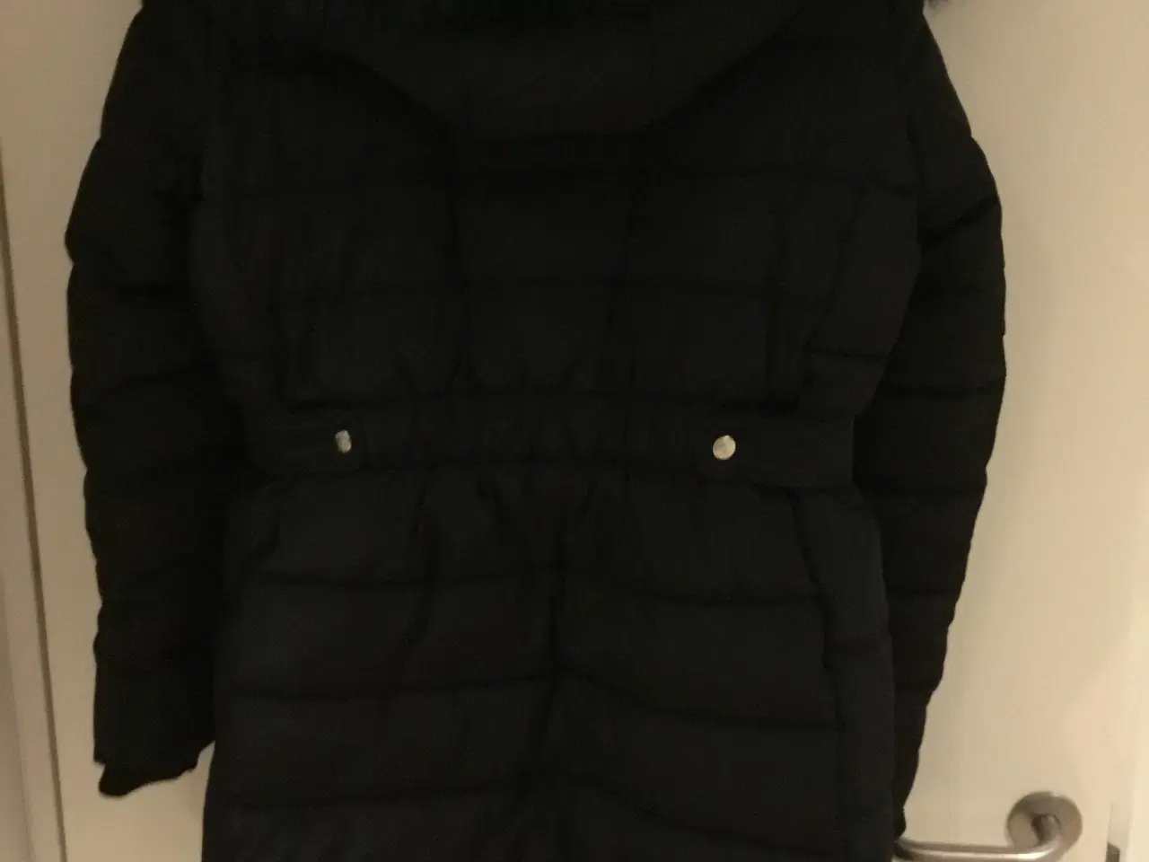Billede 2 - Vinter jakke i sort
