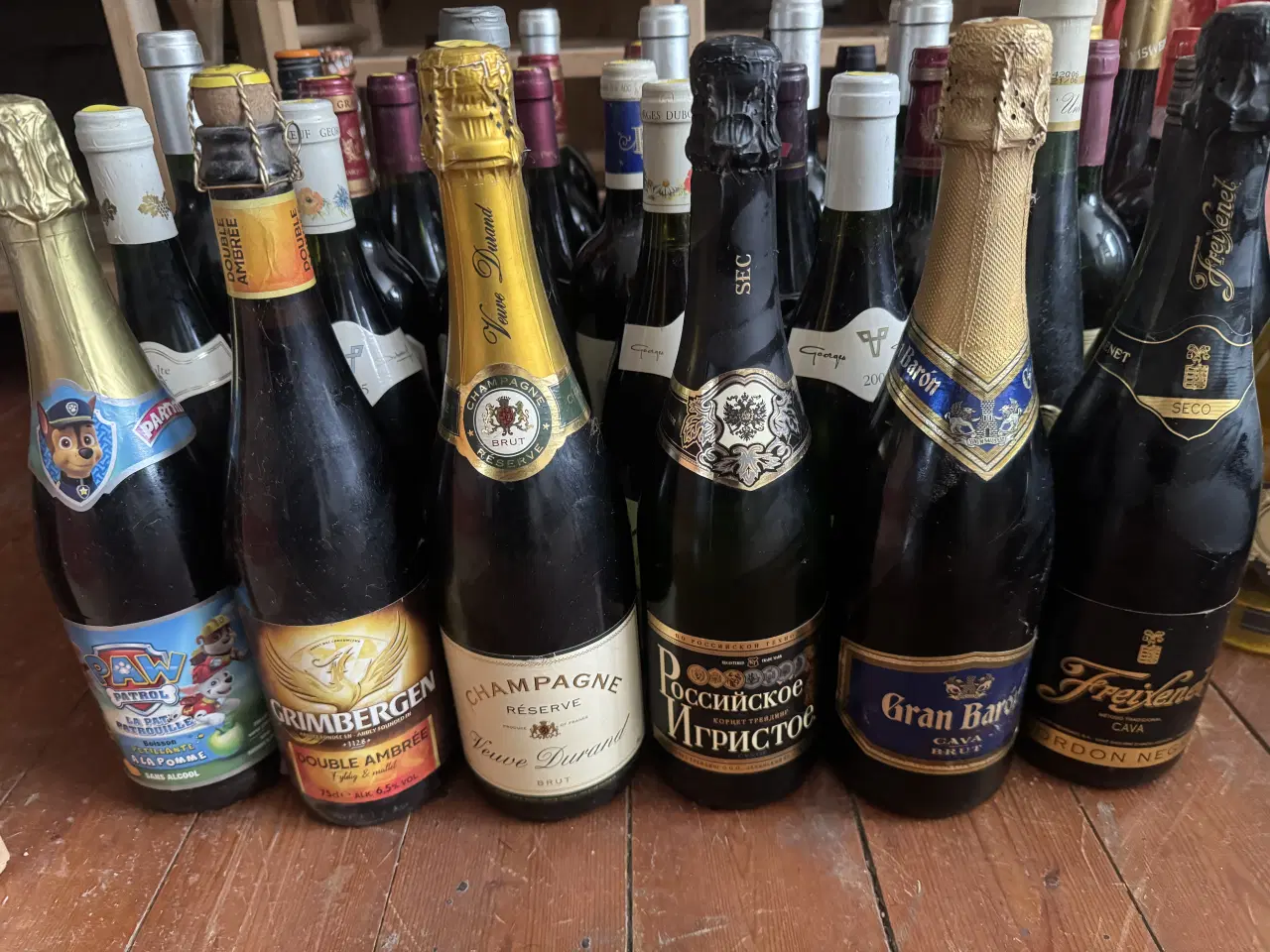 Billede 4 - 50 stk Vine sælges samlet