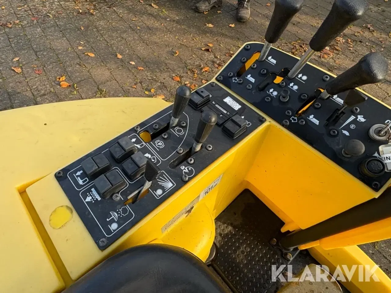 Billede 9 - Fejemaskine KARCHER KMR 1250 B