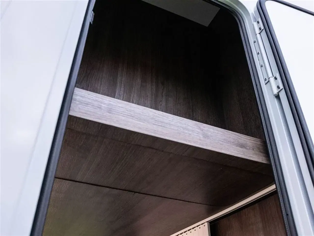 Billede 38 - 2026 - Benimar Tessoro 483