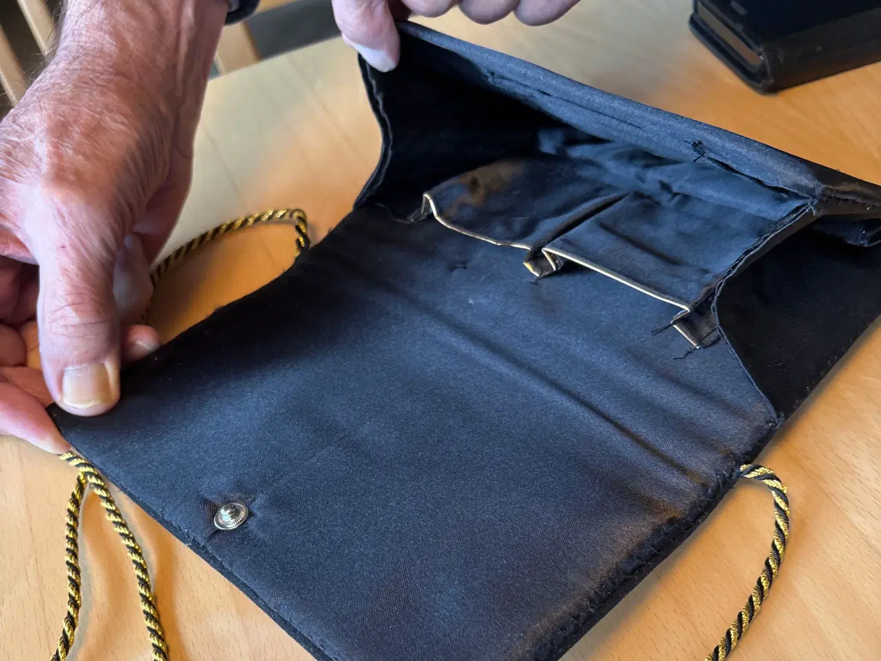 Billede 2 - Fiks taske med skulderrem