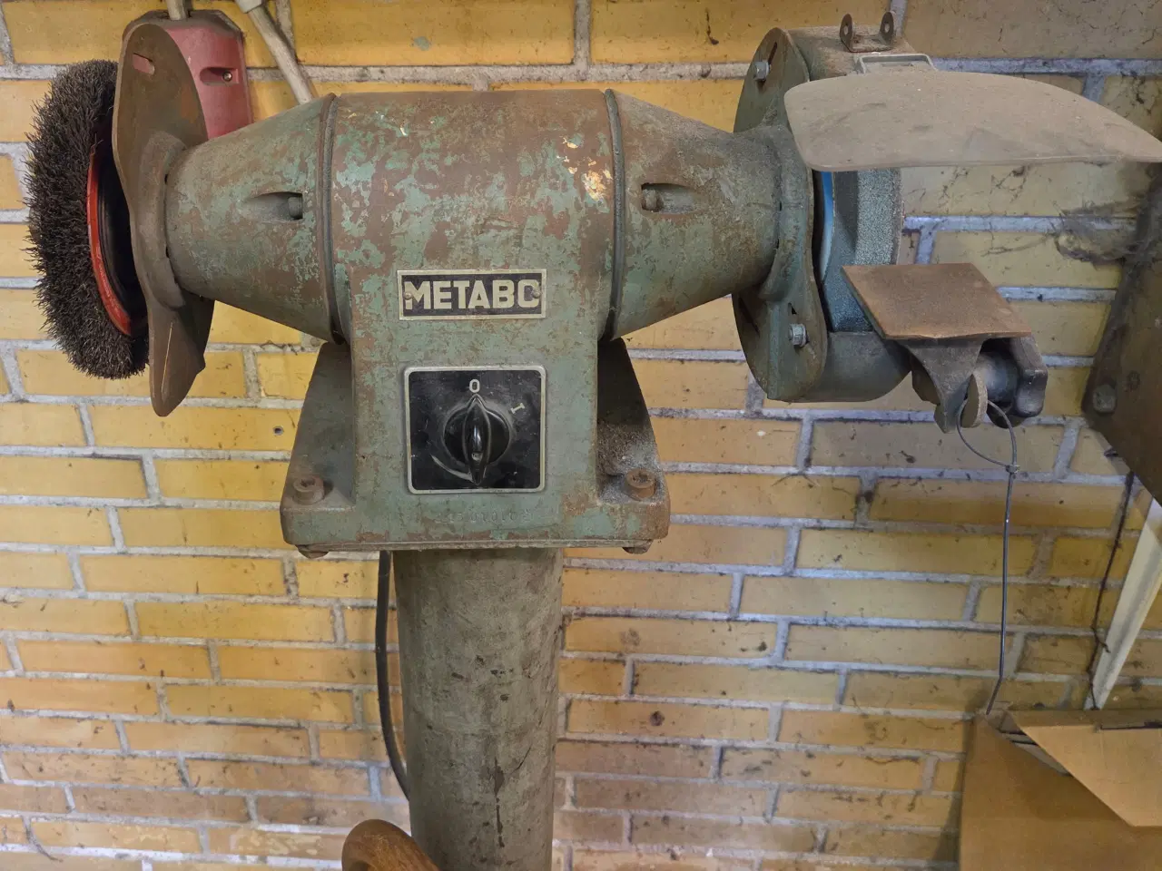 Billede 1 - Bænksliber  Metabo
