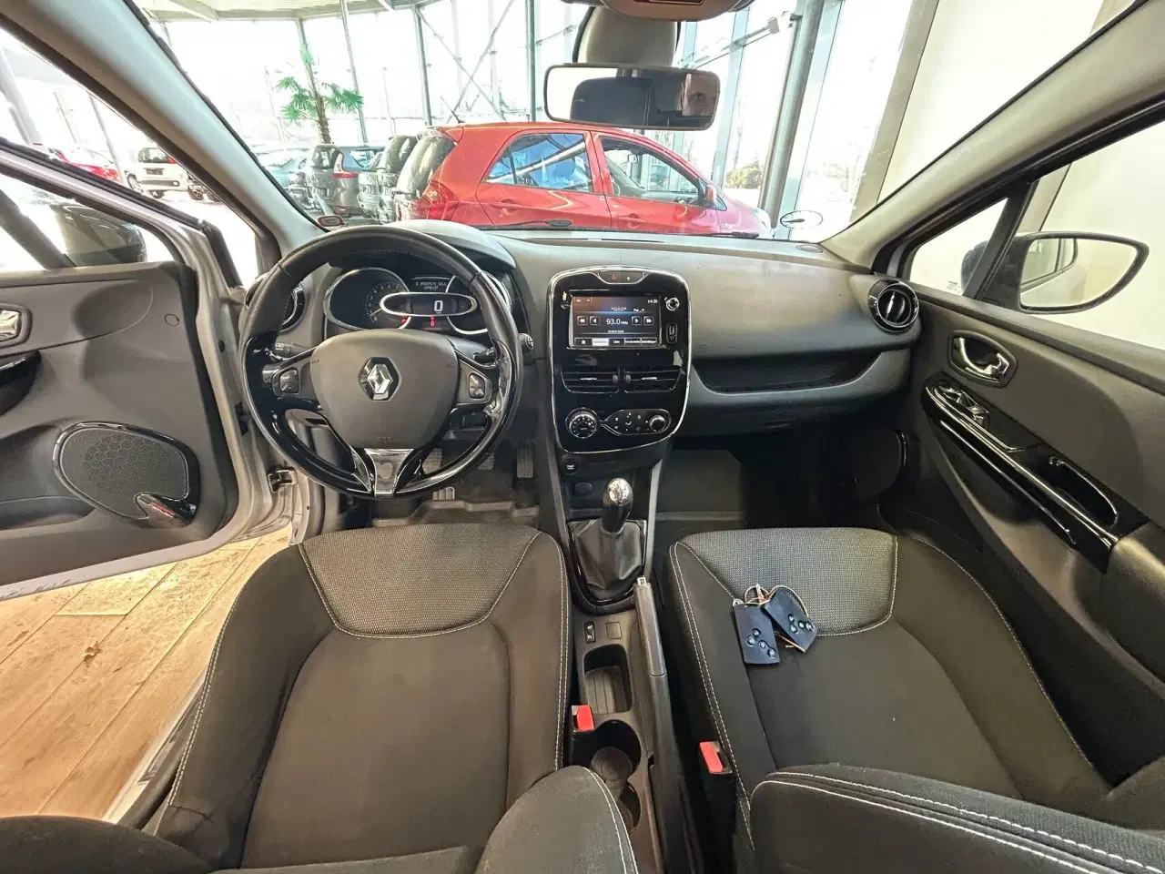 Billede 9 - Renault Clio 1,2 16V Expression 75HK 5d