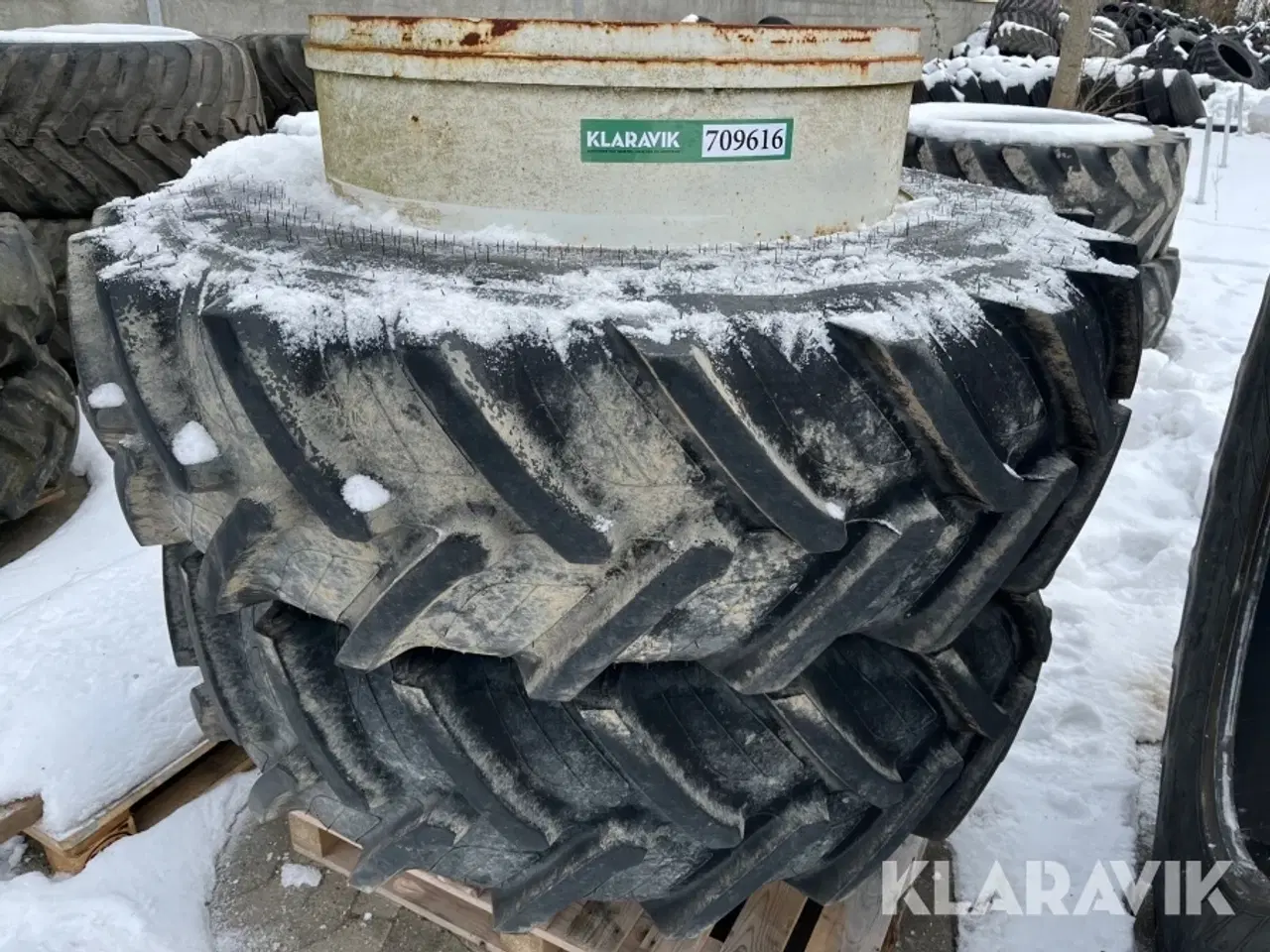 Billede 1 - Tvillinghjul New Holland Baghjul med låse 2 styk