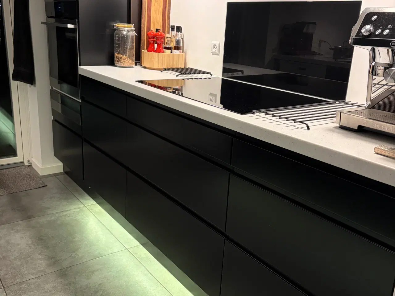 Billede 1 - Låger og fronter til køkken