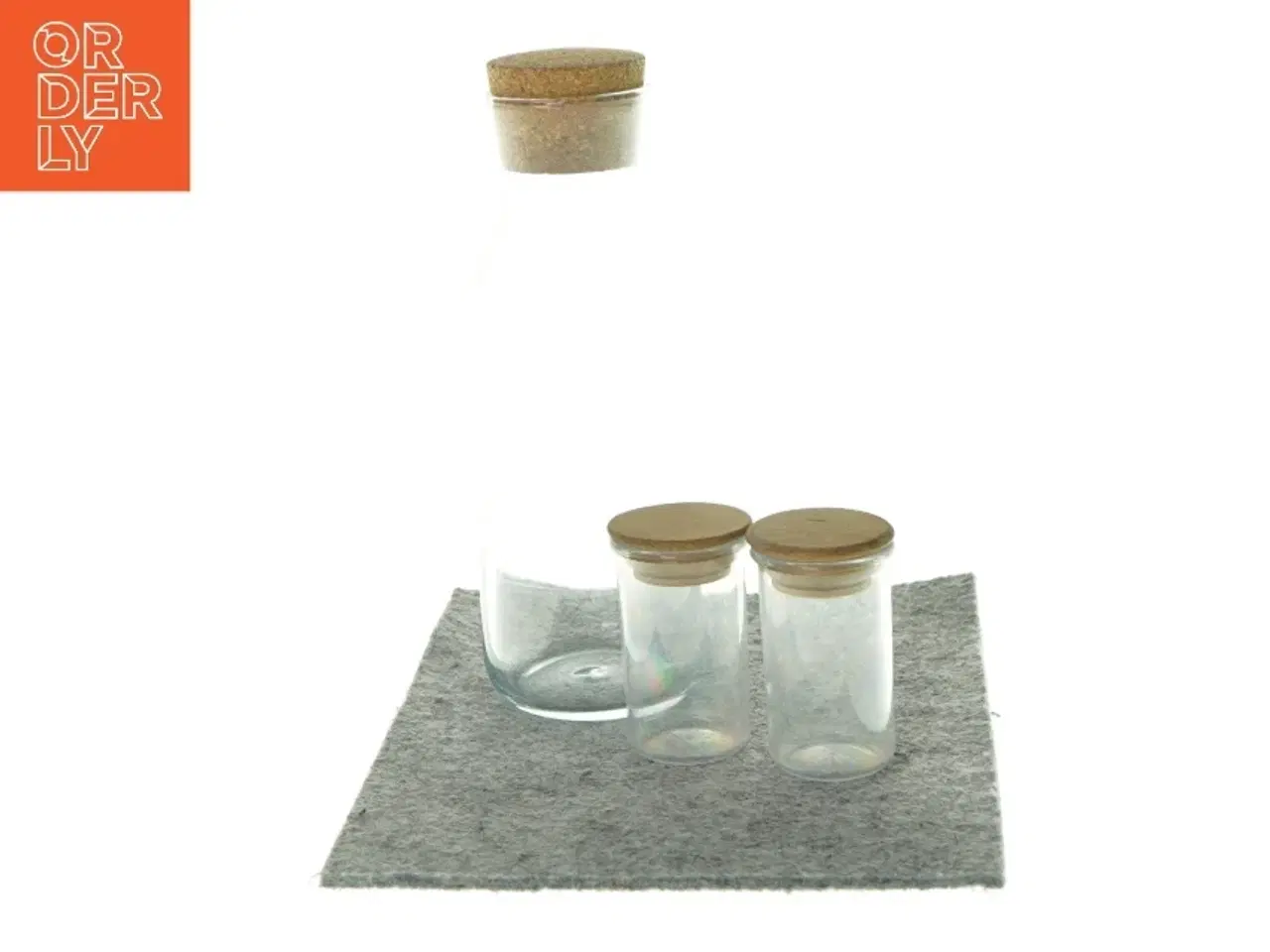 Billede 2 - Glaskande og 2 plastik beholdere fra Bodum