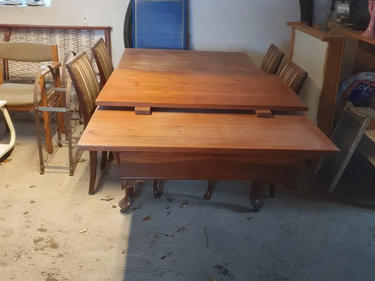 Billede 6 - Spisebord med 4 stole