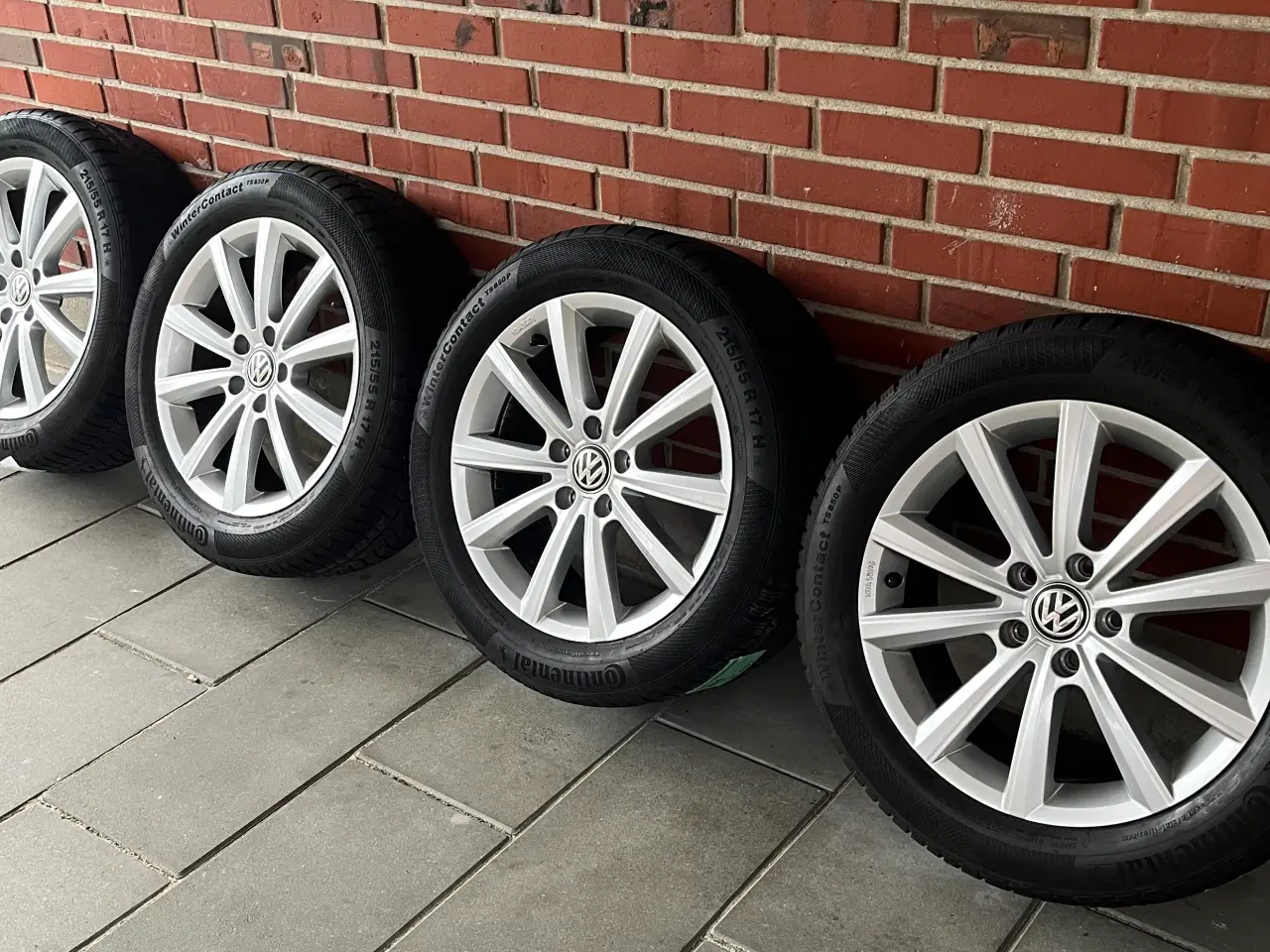 Billede 1 - Originale 17” VW fælge med kvalitetsdæk