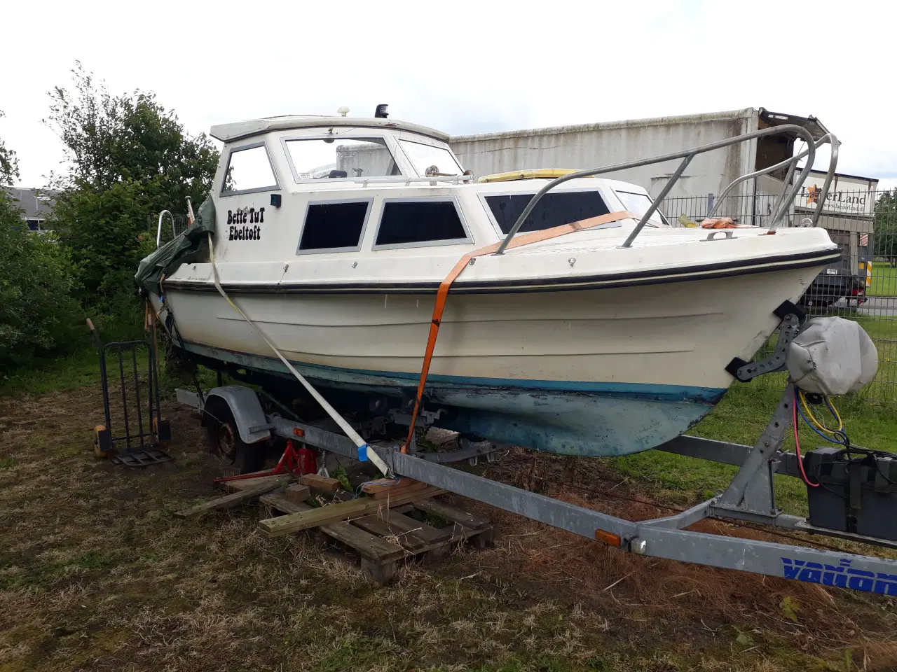 Billede 8 - Ældre EME 22" Motorbåd, m. Bådtrailer og spil. 