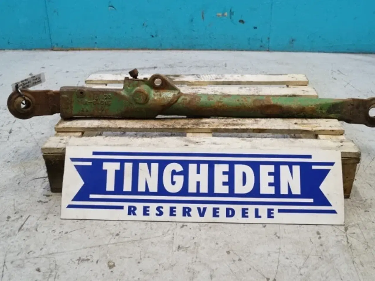 Billede 1 - John Deere 4040 L.H. Liftarm AR80667