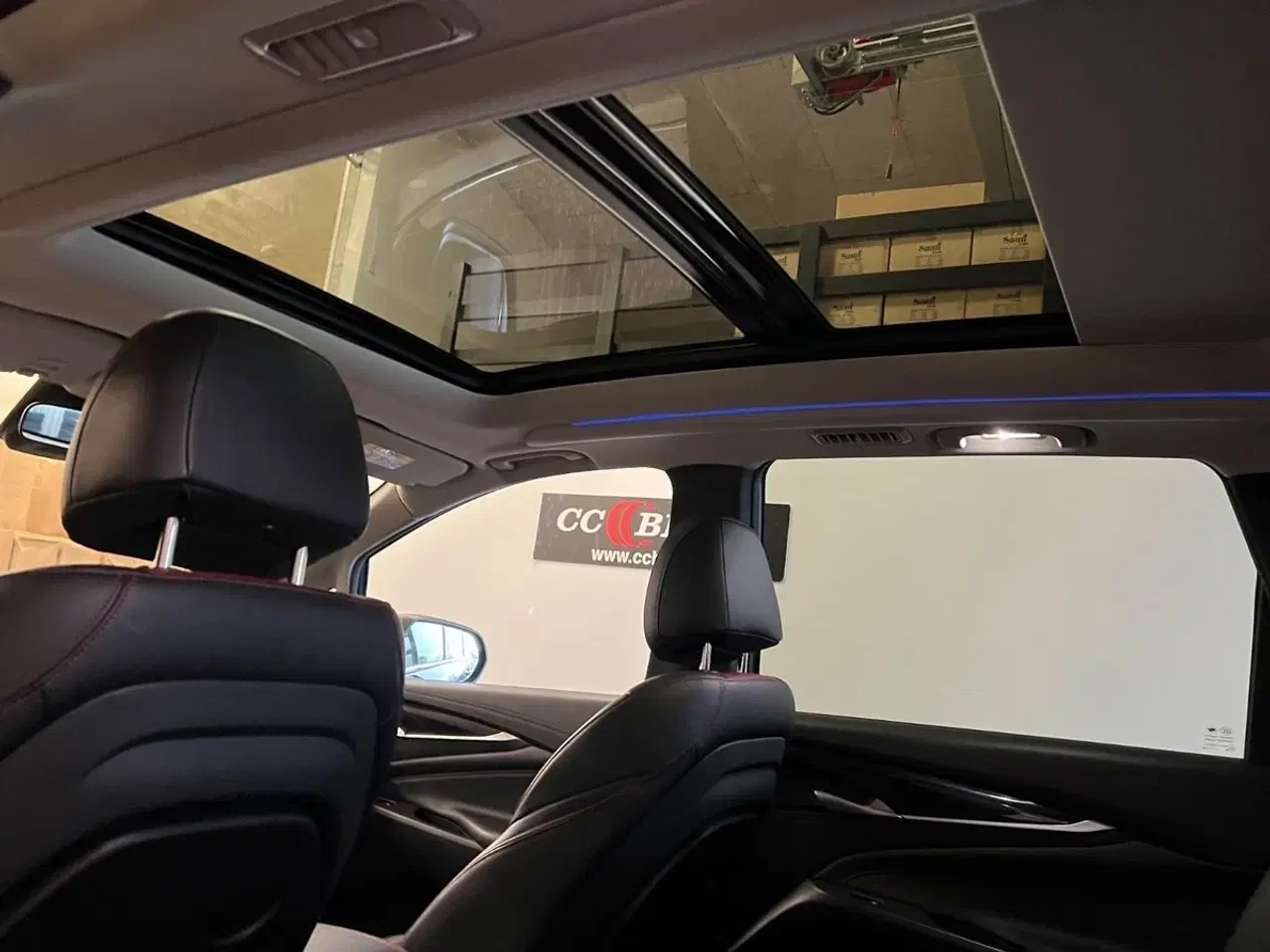 Billede 21 - Maxus Euniq5 52 Exclusive 7prs