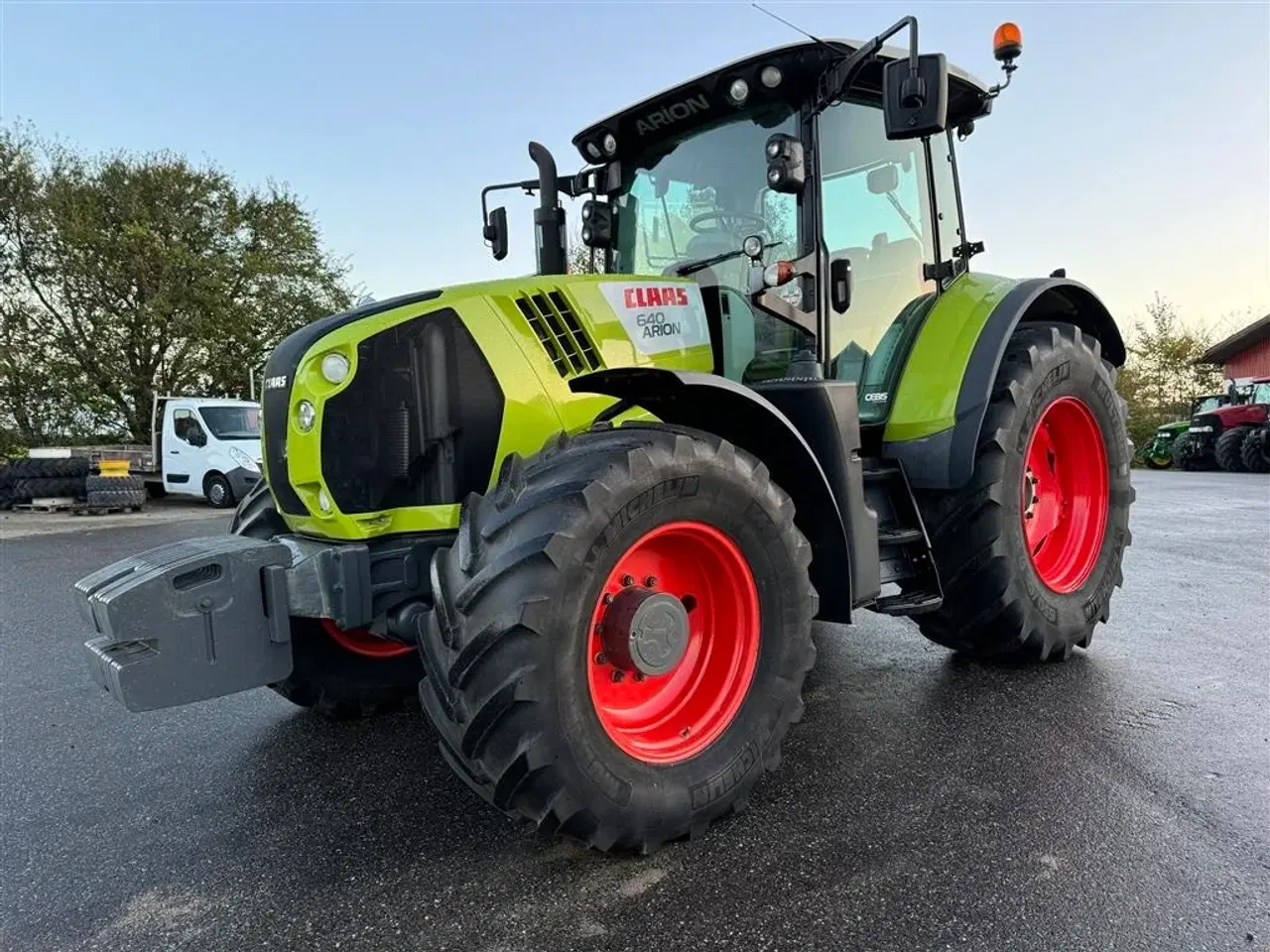 Billede 1 - CLAAS ARION 640 CEBIS KUN 4400 TIMER OG FULD AFFJEDRING!