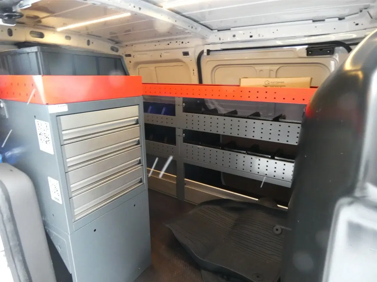 Billede 8 - Ford Transit Connect Lang 1,5 EcoBlue Trend 100HK Van 6g