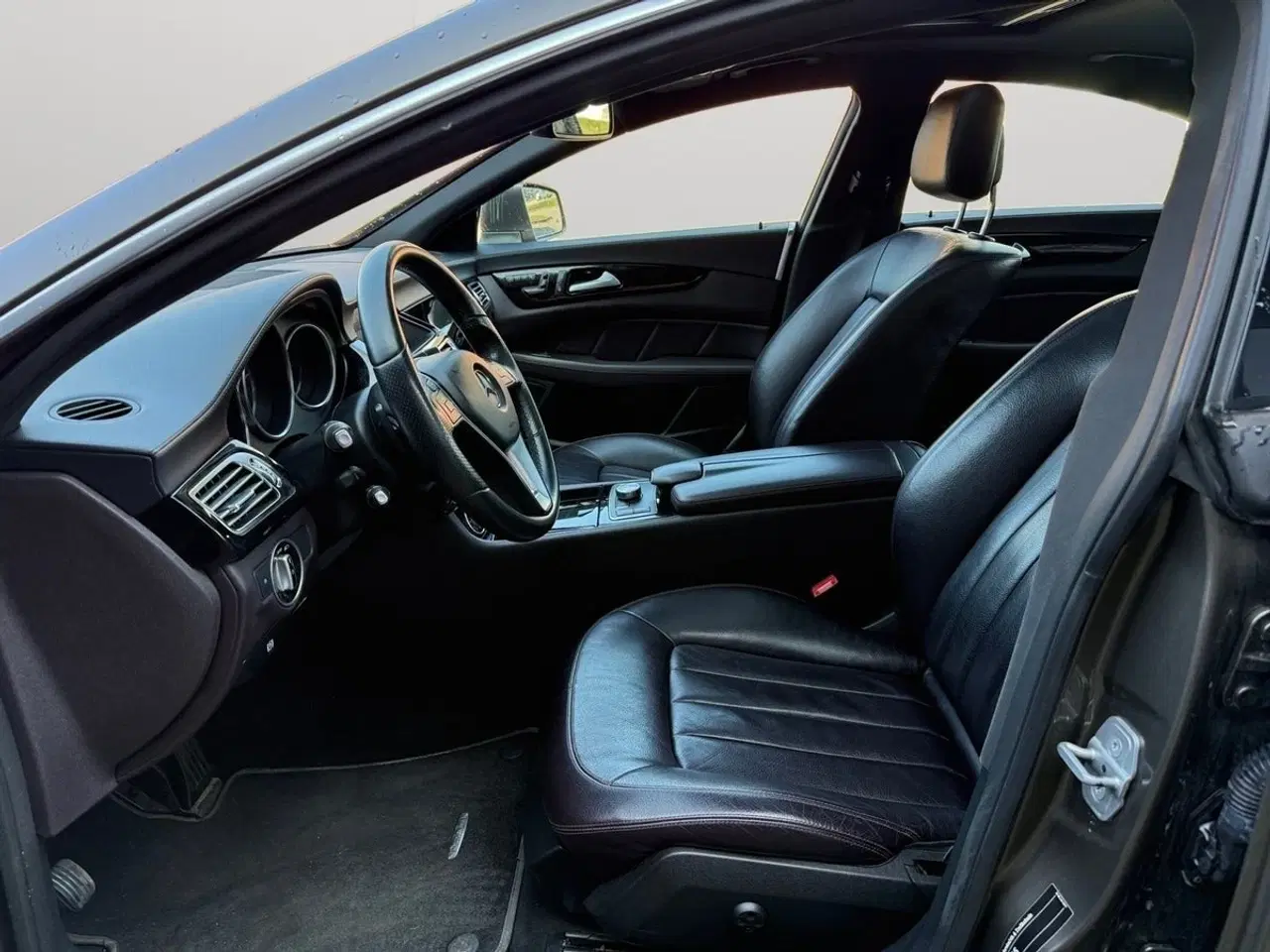 Billede 5 - Mercedes CLS350 3,0 CDi Coupé aut. 4Matic BE