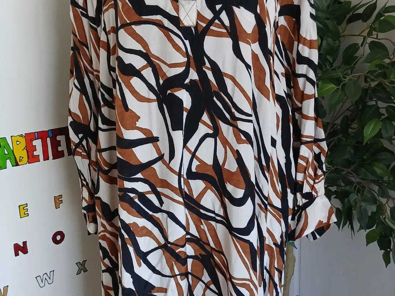 Billede 1 - Kjole. Masai. Medium/38