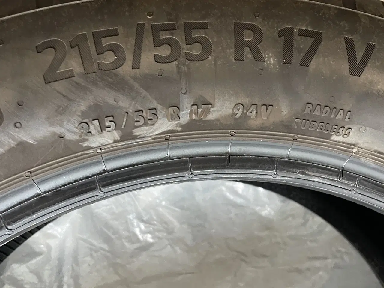 Billede 1 - 4 stk. næsten nye sommerdæk