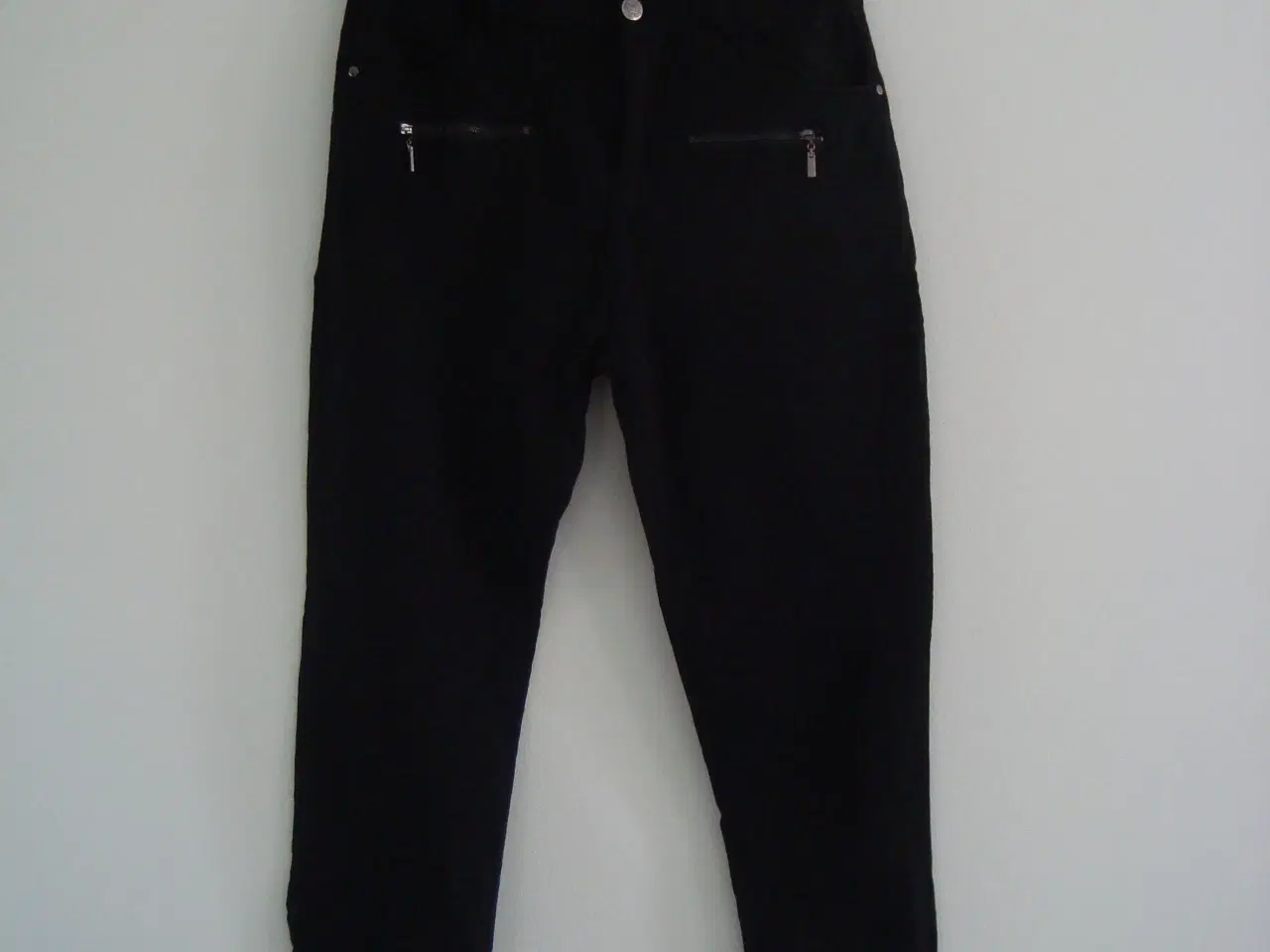 Billede 1 - Jeans - Str. 40 / Large