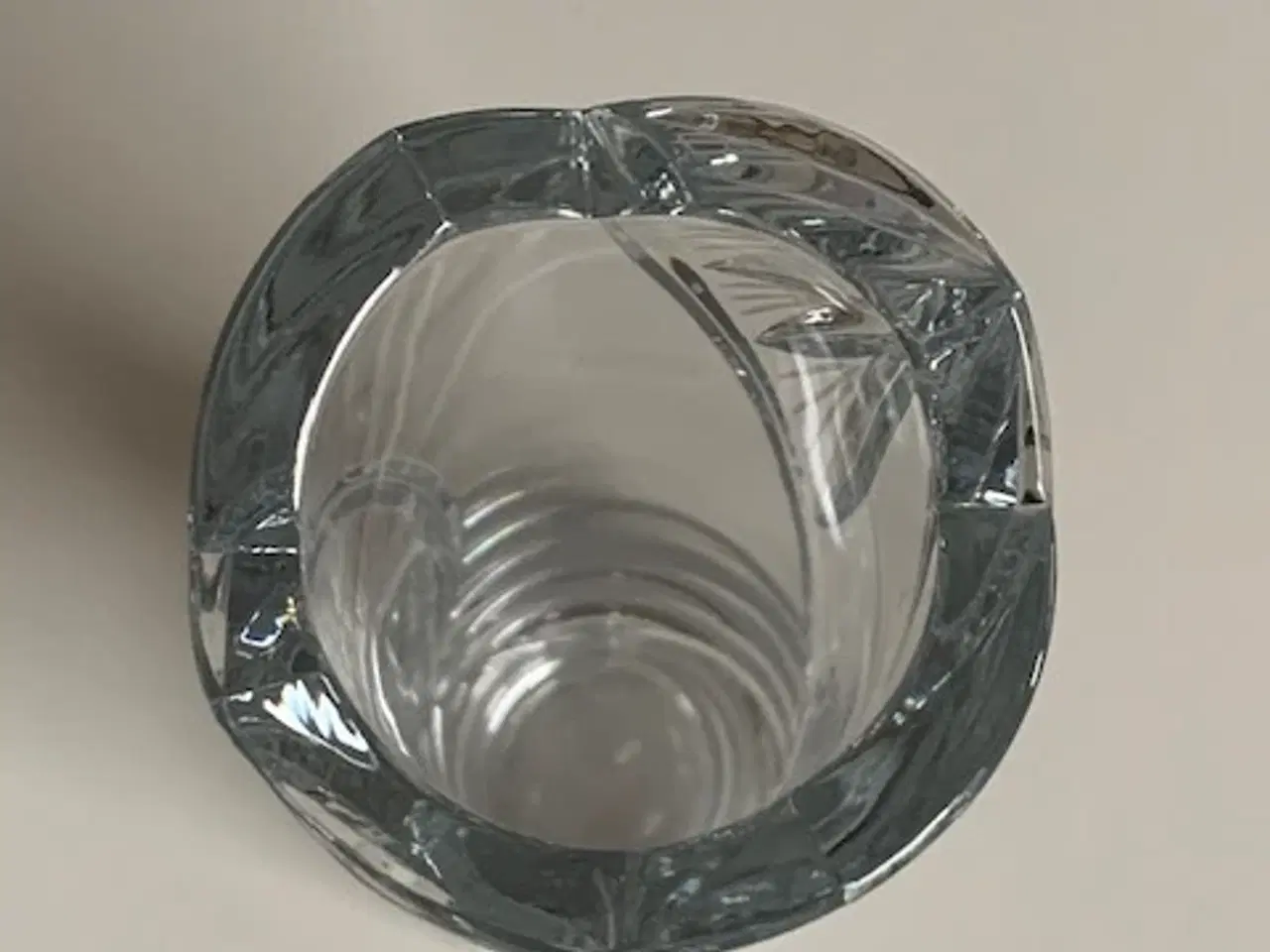 Billede 4 - Vase i krystalglas - høj og slank