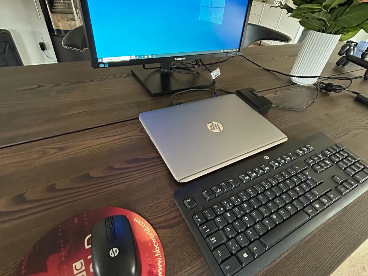Billede 1 - HP bærbar med docking station