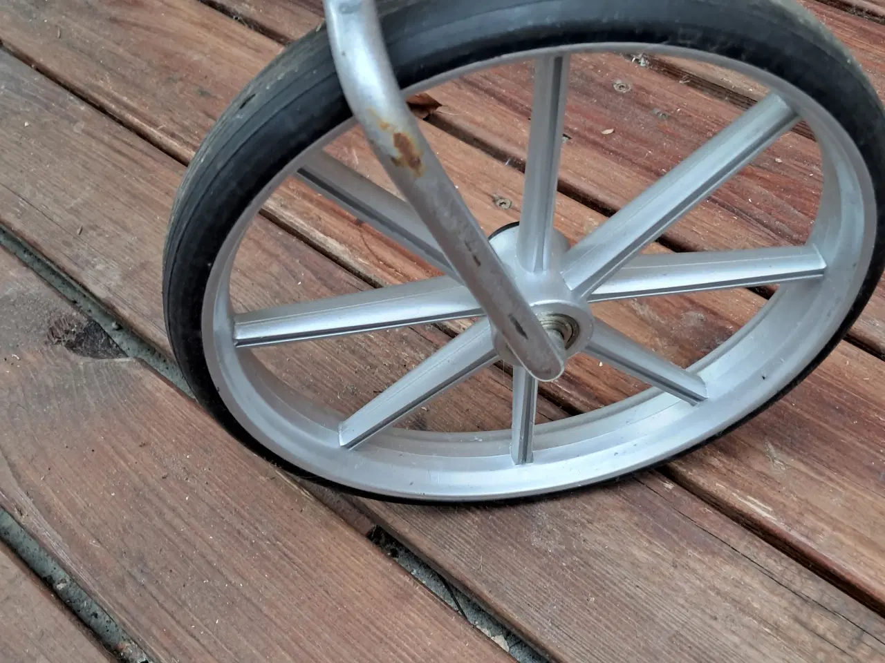 Billede 2 - Rollator sælges 