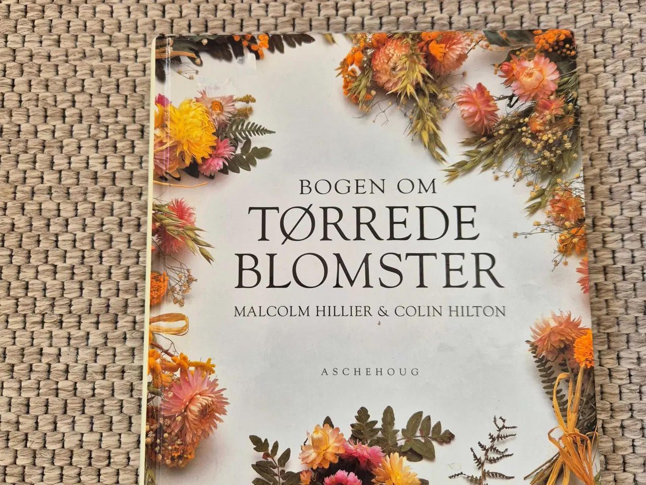 Billede 5 - Bøger om  trørrede blomster  og kranse 