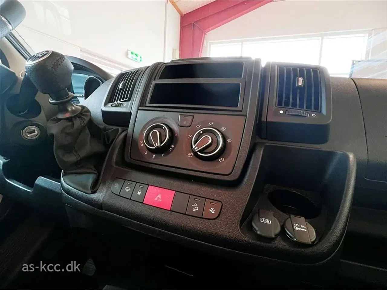 Billede 5 - 2023 - LMC Tourer T660 G   LMC Tourer T660 G med enkelt senge