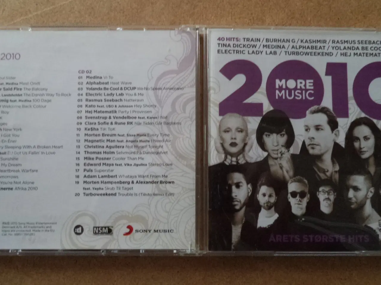 Billede 1 - Opsamling ** More Music 2010 (2-CD) (88697790282) 