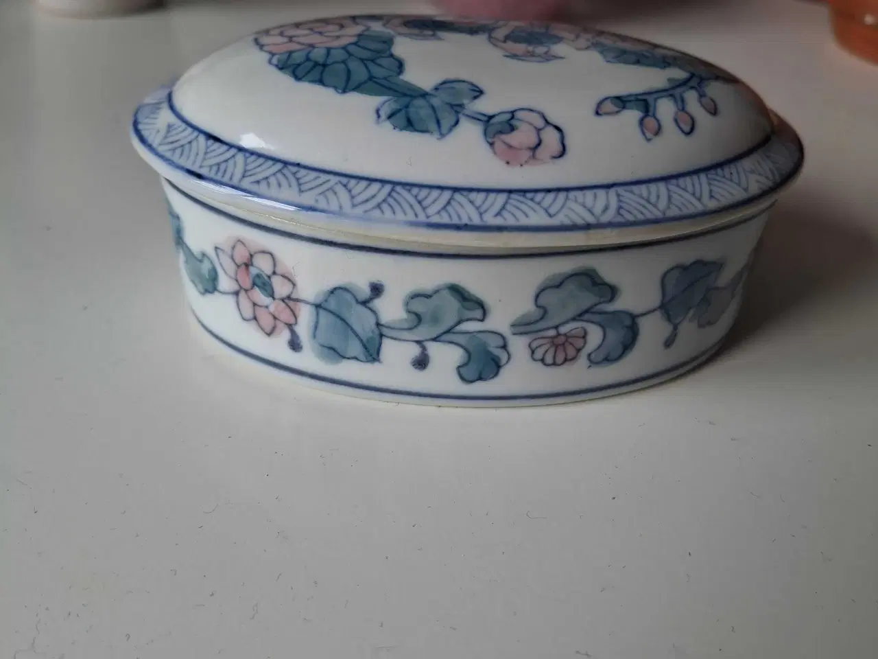 Billede 7 - Porcelæns skrin