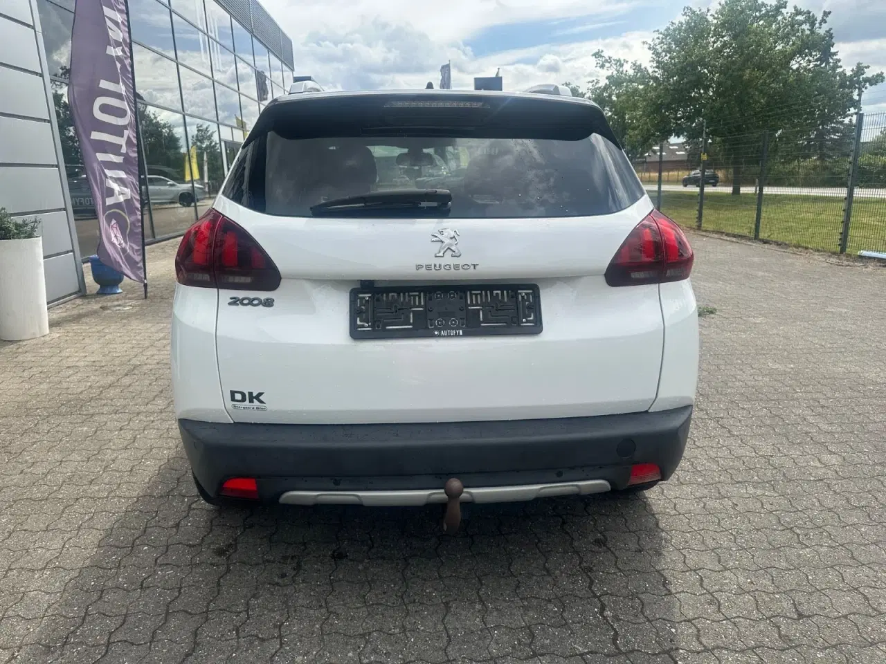 Billede 7 - Peugeot 2008 1,2 e-THP 110 Selection Sky