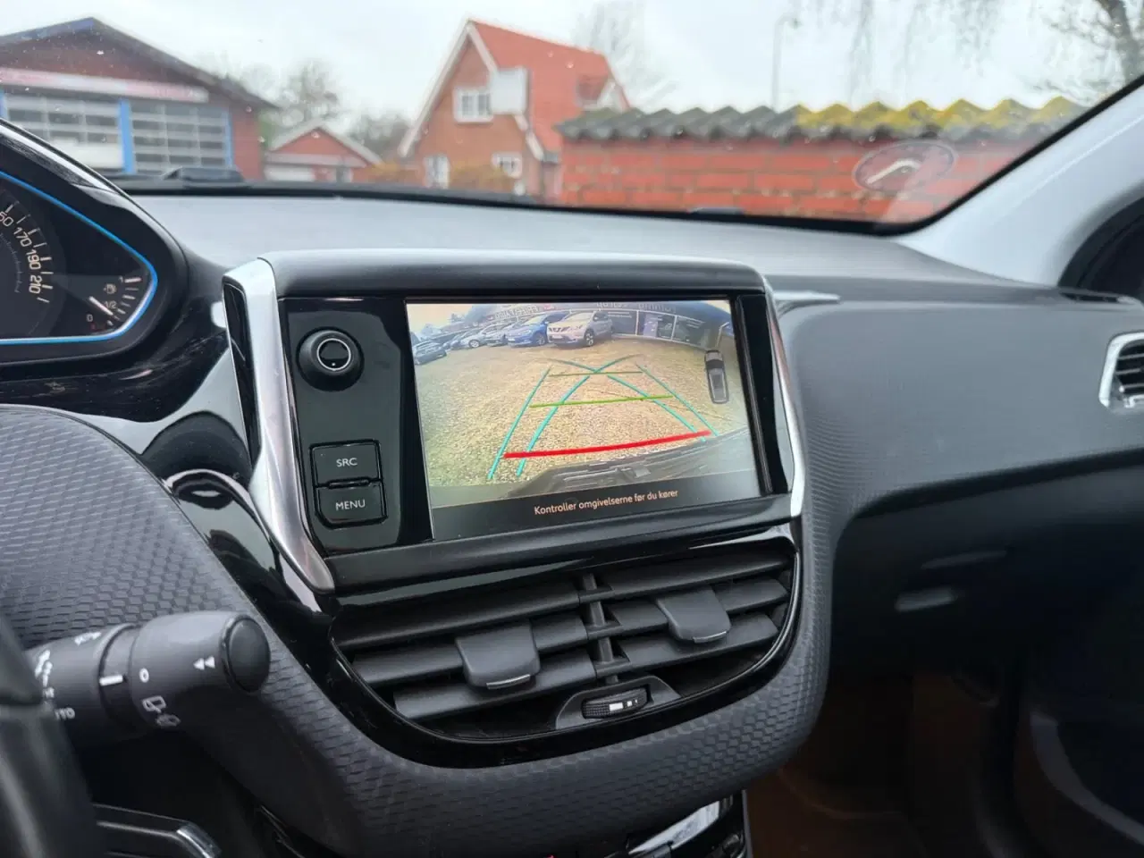 Billede 8 - Peugeot 2008 1,6 BlueHDi 100 Allure Sky