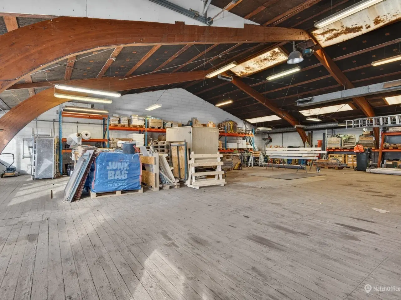 Billede 6 - Funktionelt og isoleret erhvervslejemål med stort udeareal