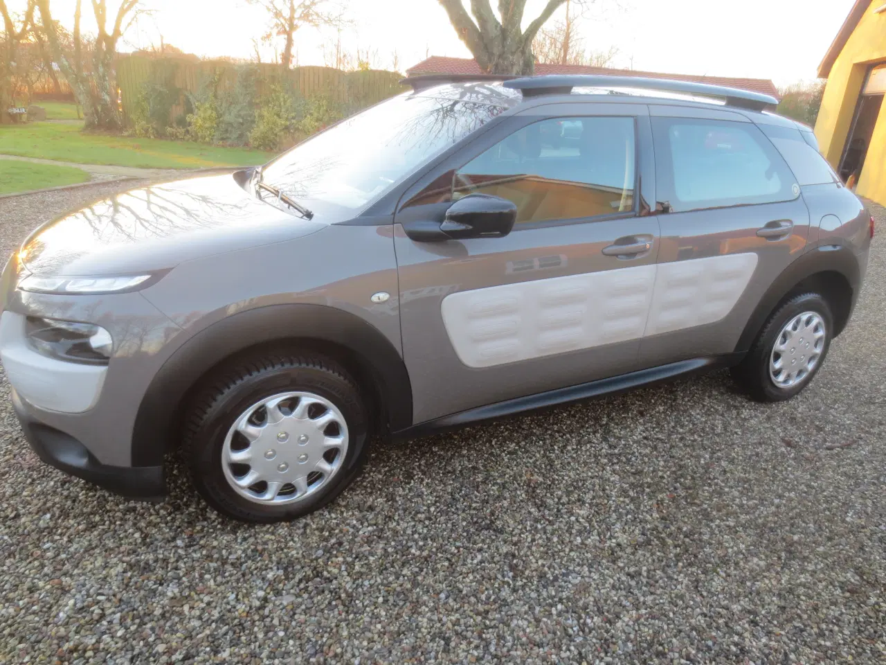 Billede 10 - Citroen C 4 Captus 1.2 Turbo Km 78000.  