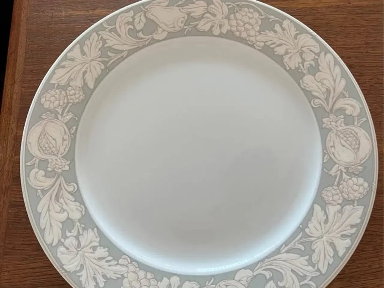 Billede 4 - Pillivuyt Solene fade,skåle,tallerkner,sovsekande