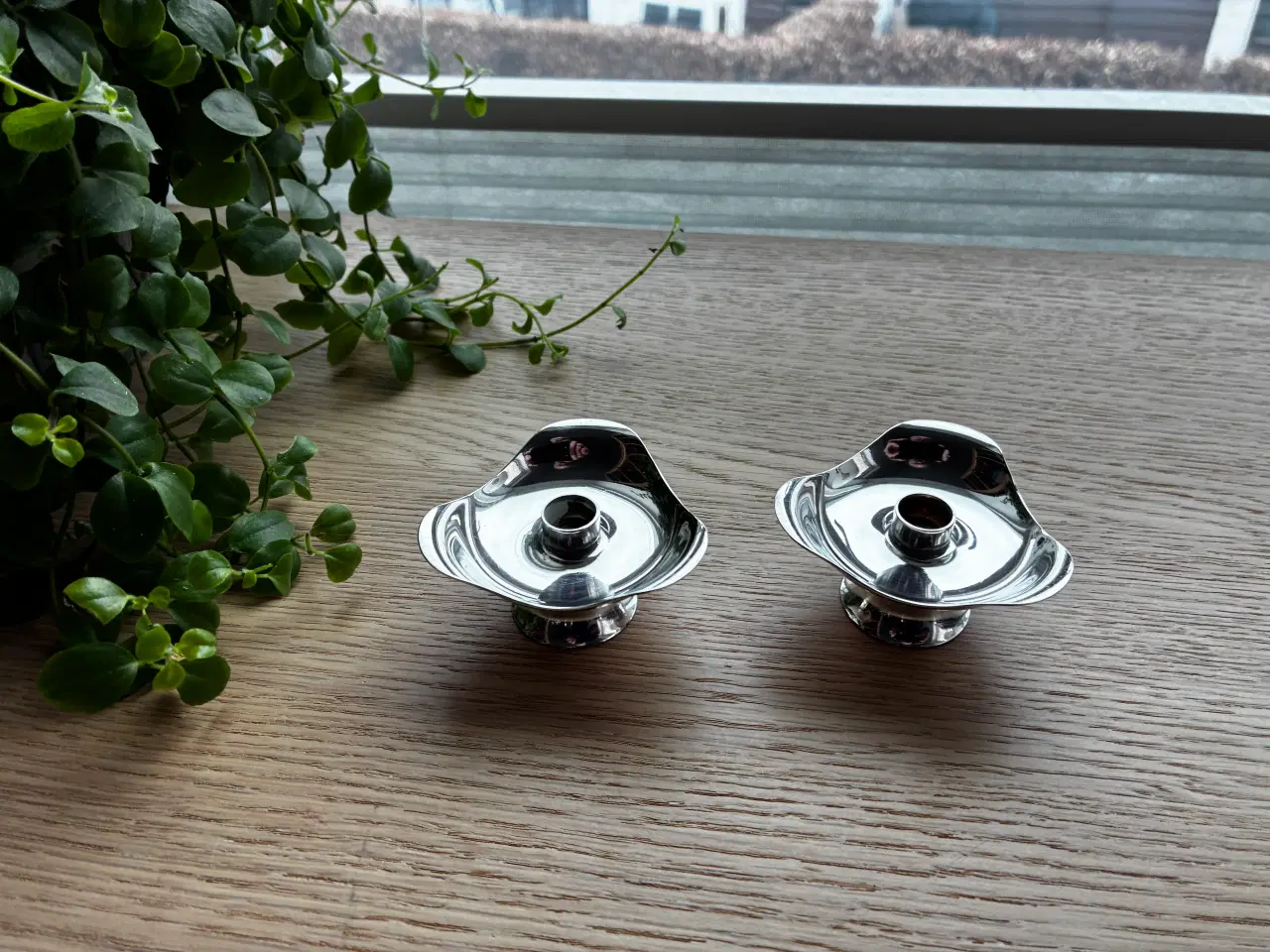 Billede 1 - 2 stk. vendestager i sølvplet