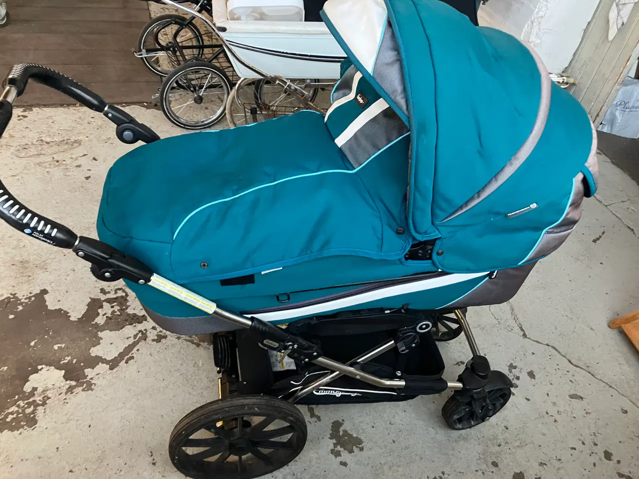 Billede 1 - Emmaljunga barnevogn med punkterfri hjul