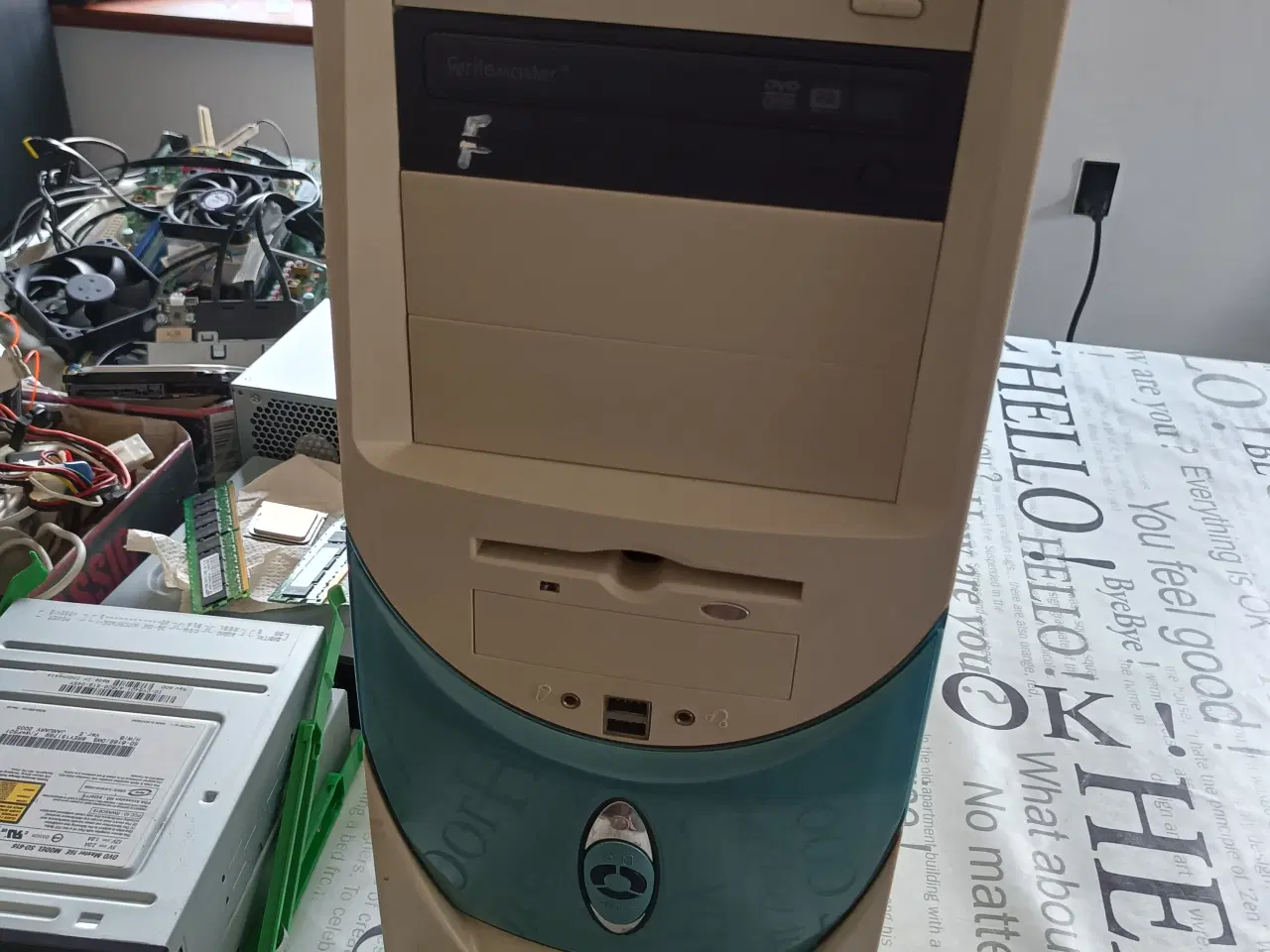 Billede 1 - Kæmpe bunke retro dele m/computer