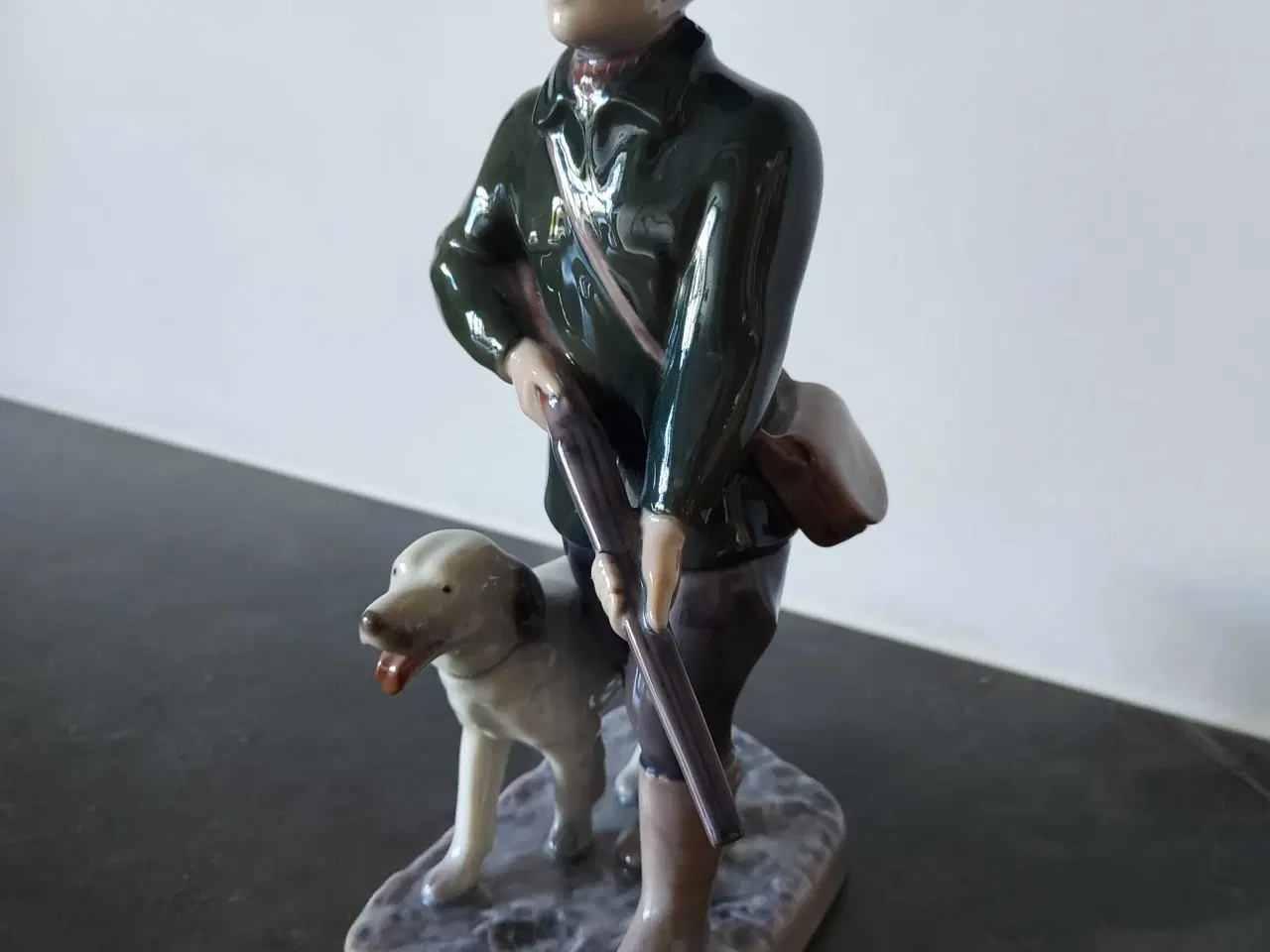 Billede 3 - B&G Jæger med hund