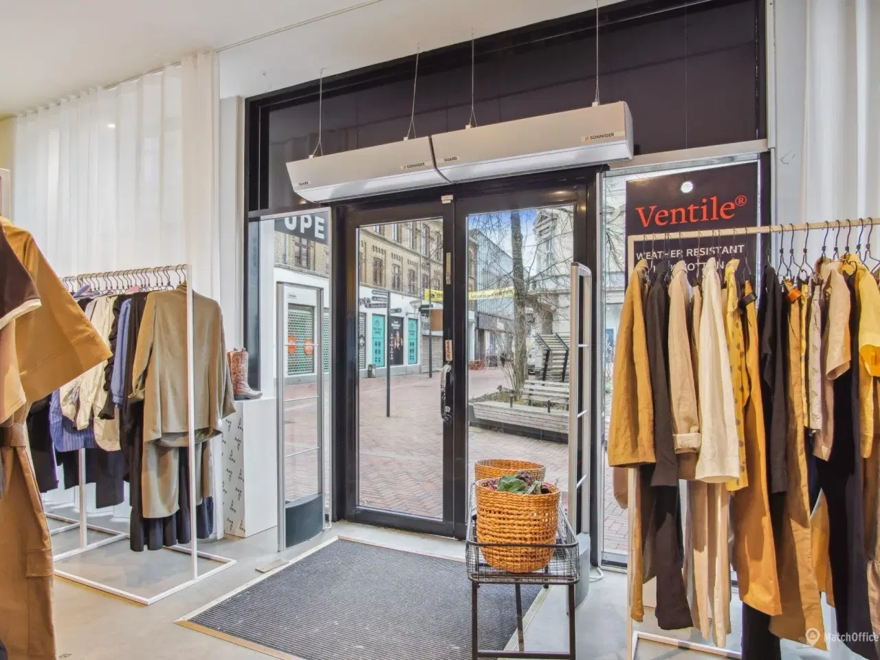 Billede 7 - Attraktivt butikslokale med god placering i gågaden.