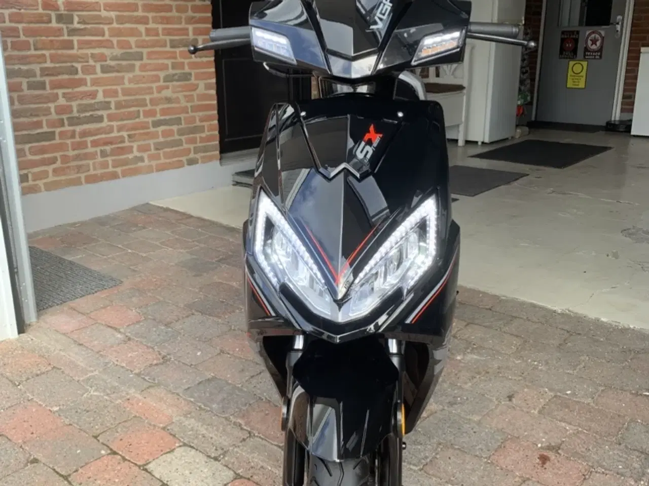 Billede 6 - Vga Street-X 30. 3 mdr. 2025