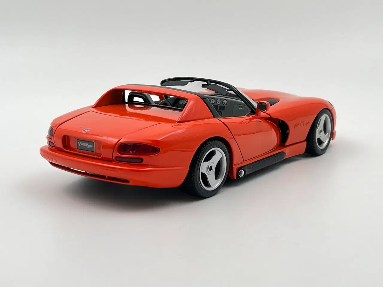 Billede 3 - 1992 Dodge - Viper RT/10 - Orange 1:18