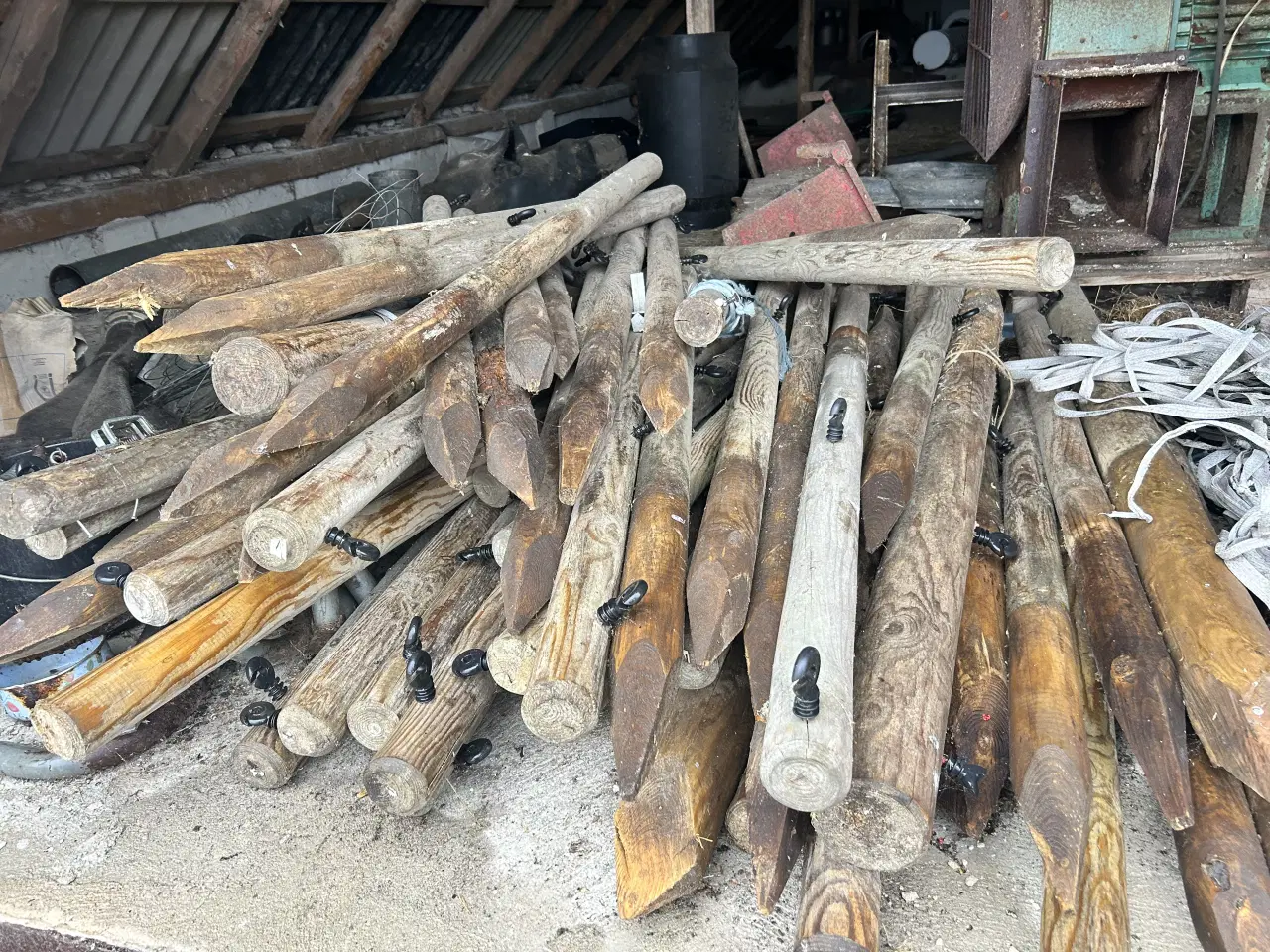 Billede 1 - Heste indhegning