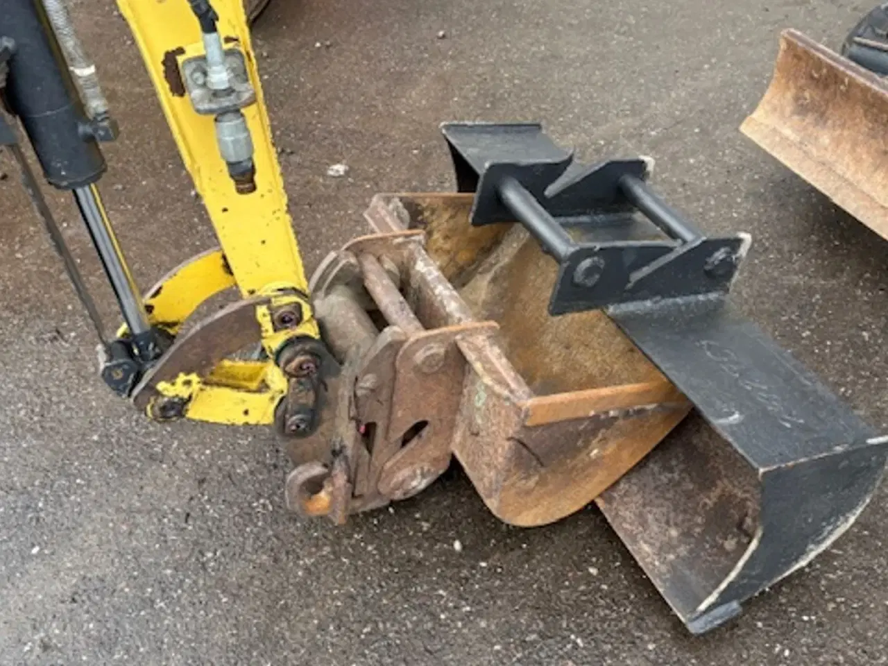 Billede 4 - Yanmar ViO17 MED 3 SKOVLE