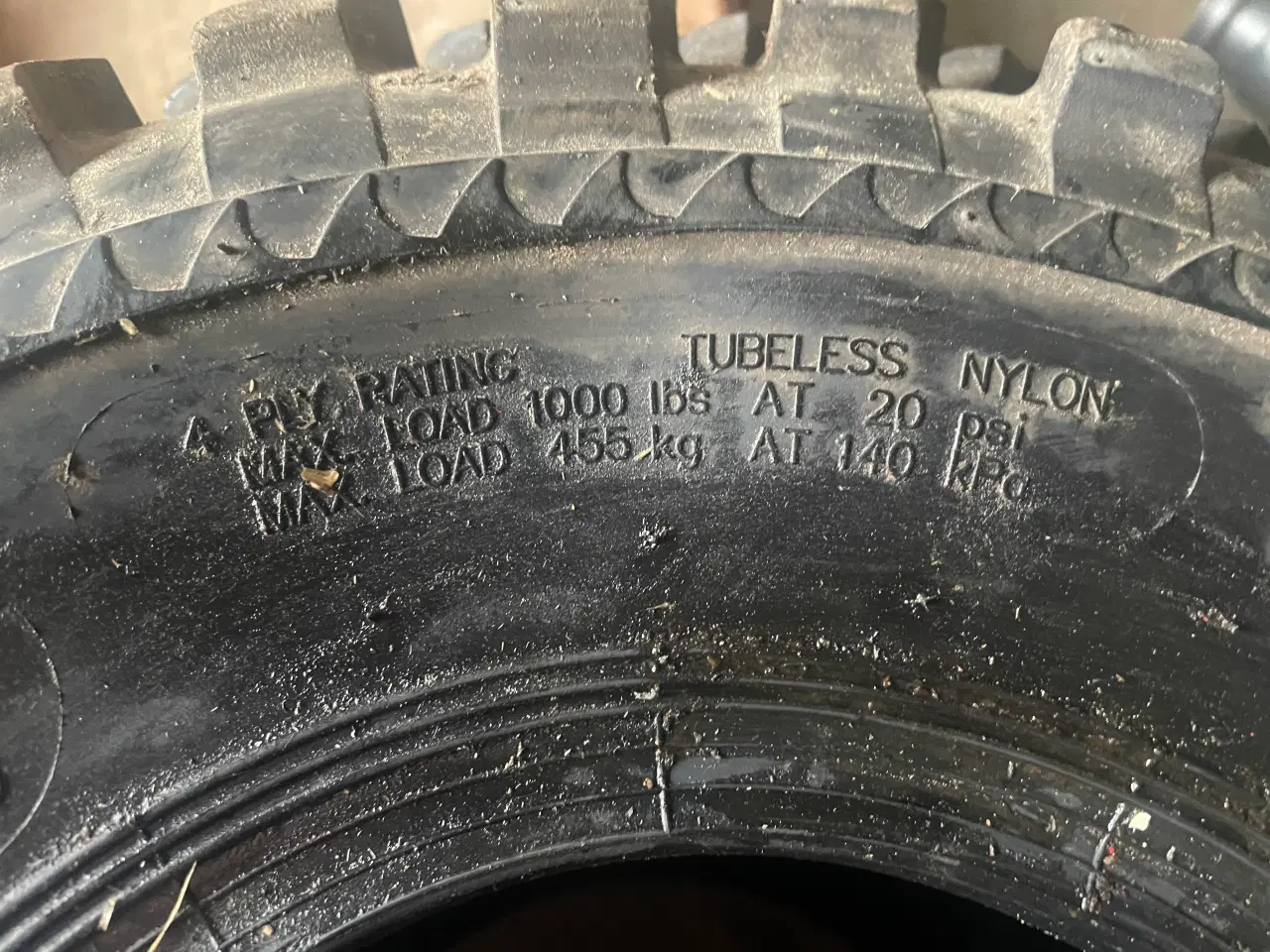 Billede 4 - Dæk til maskine eller trailer 