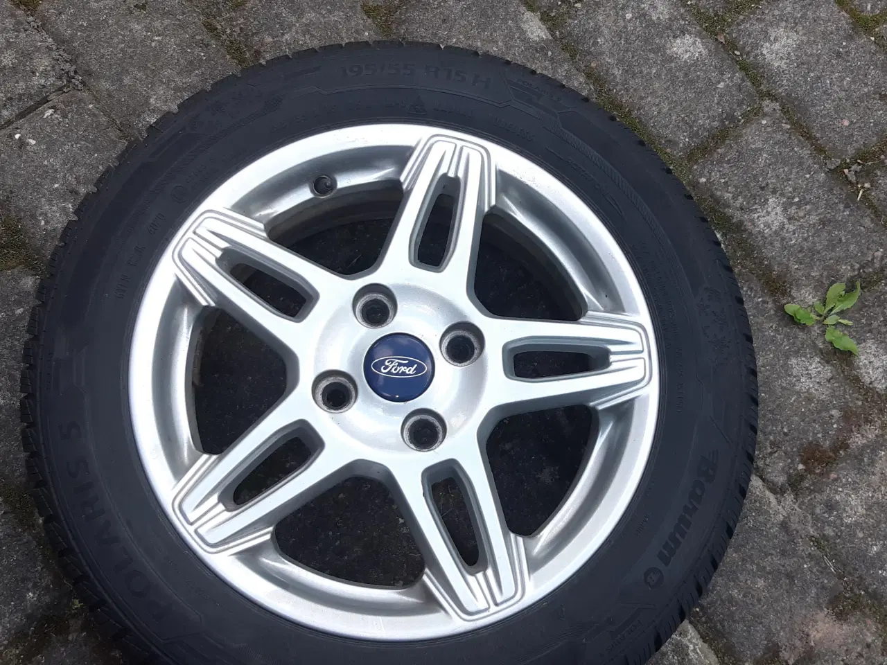 Billede 3 - Originale Ford Stålfælge med vinterdæk