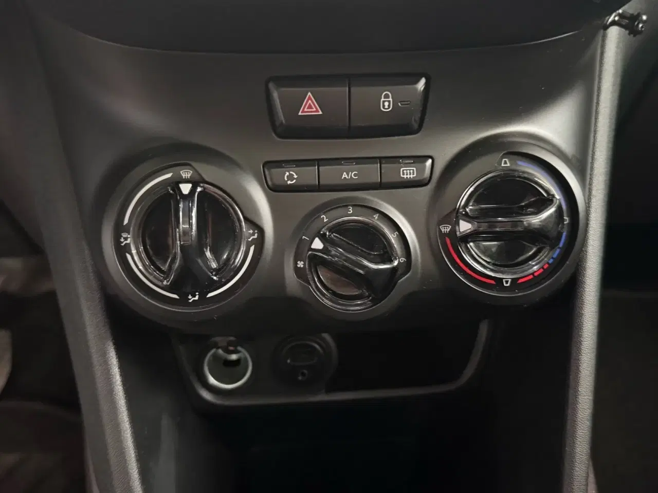 Billede 22 - Peugeot 2008 1,2 VTi Active Sky 82HK