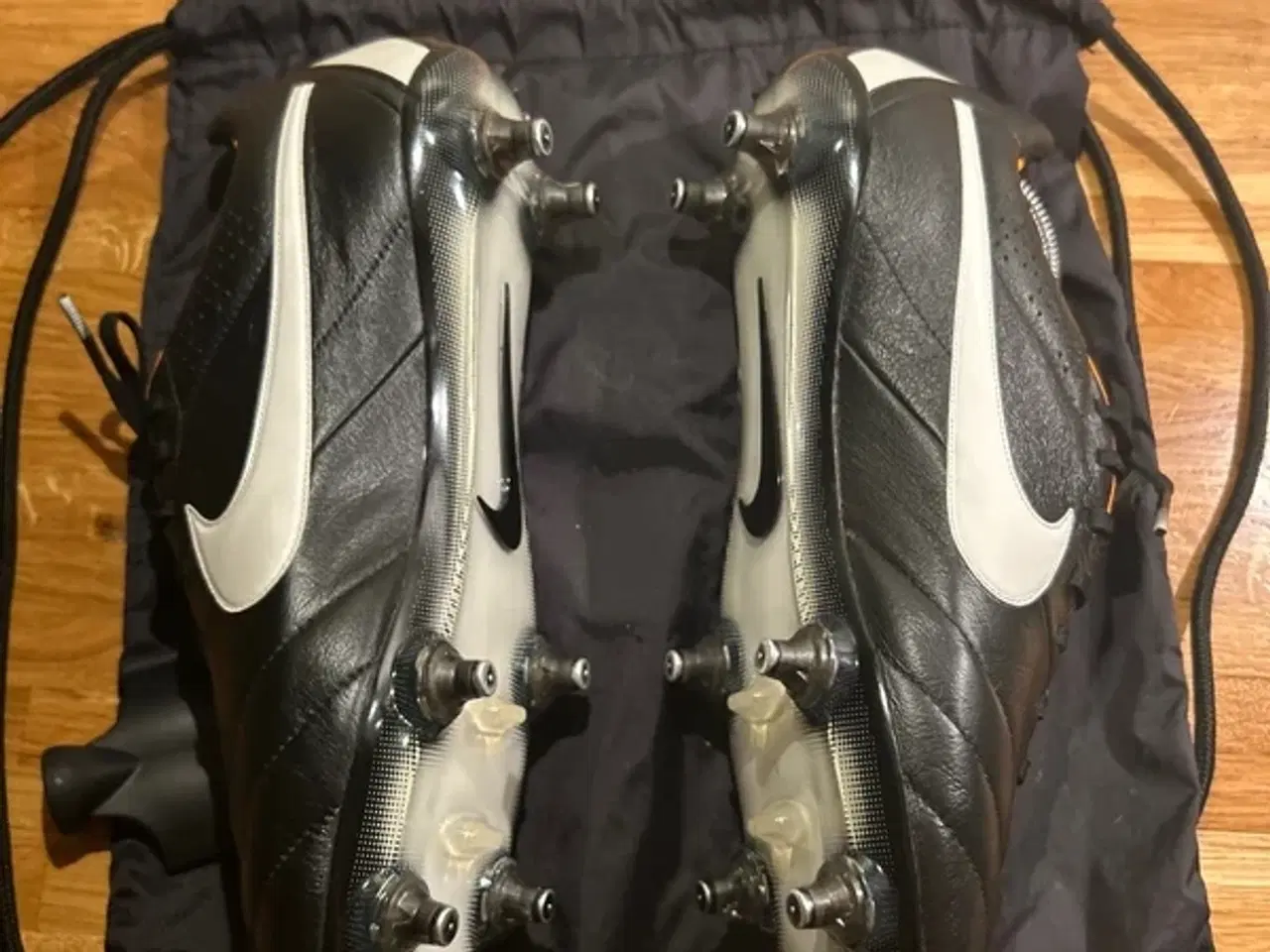 Billede 3 - Nike Tiempo Topmodel: Legend VI SG sort + orange l